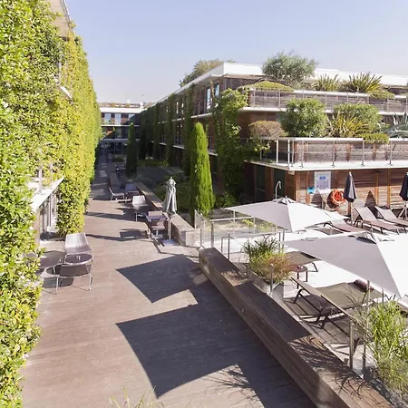 Ξενοδοχείο Courtyard By Marriott