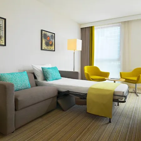 Courtyard By Marriott 4*