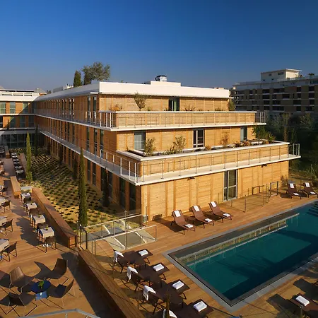 Courtyard By Marriott Ξενοδοχείο