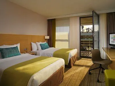Courtyard By Marriott Ξενοδοχείο