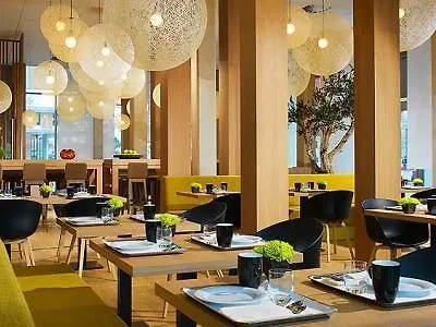 Ξενοδοχείο Courtyard By Marriott 4*