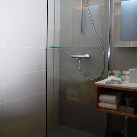 Courtyard By Marriott 4*